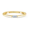 Anillo Compromiso Lirio Oro Amarillo con Diamante Baguette 0.10Ct.