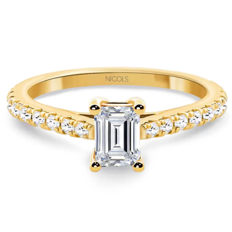 Anillo Diamante 0.45 Esmeralda Camille Oro Amarillo