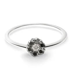 Anillo Diamantes Negros y Blanco Camelia 0.11