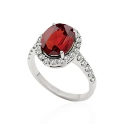 Anillo Granate 3.70Ct Oro Blanco Sunset Oval