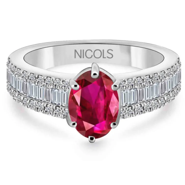 Anillo Rubí Oval y Diamantes Lola 1.00